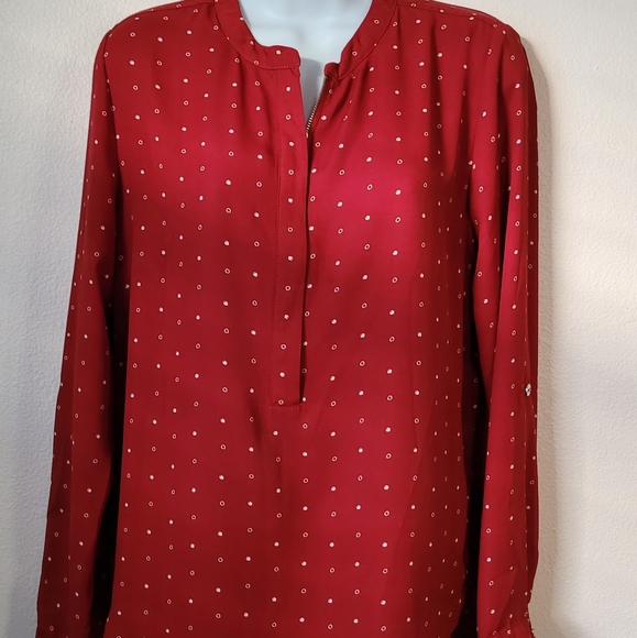 CHOCOLATE red top. Sz M. Zipper detail - Picture 2 of 11